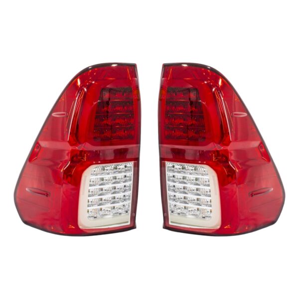 FAROL TRAS. HILUX 16/24 2PZS | HILUX-001